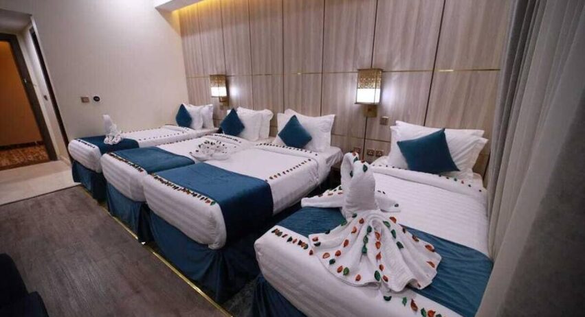 10 Nights 4 Star  Umrah Package