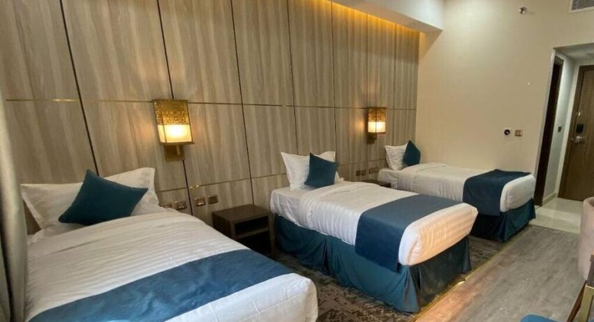 10 Nights 4 Star  Umrah Package