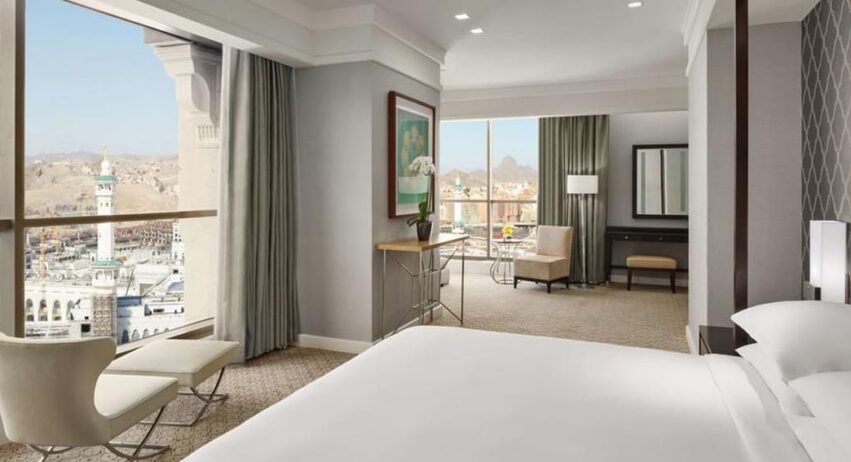 Hyatt-Regency-3-1