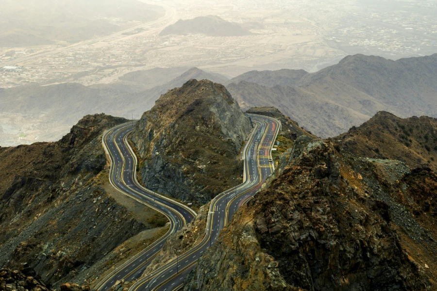 Most Scenic Routes to Mecca