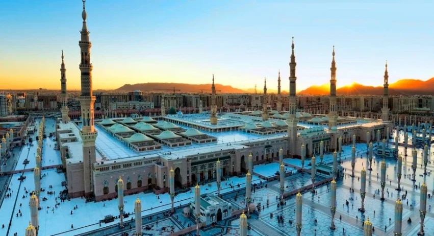 Umrah in Comfort How to Plan a Stress-Free Pilgrimage