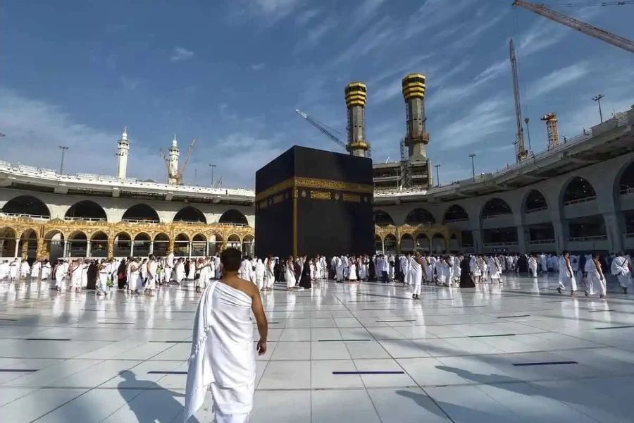 Financial Aspects of Umrah Travel Budget Your Pilgrimage for 2025